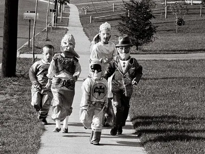 A few costumed tykes&mdash;including a Batman and a Green Hornet&mdash;hitting the streets in Oakland, New Jersey, in
October 1966.&nbsp;